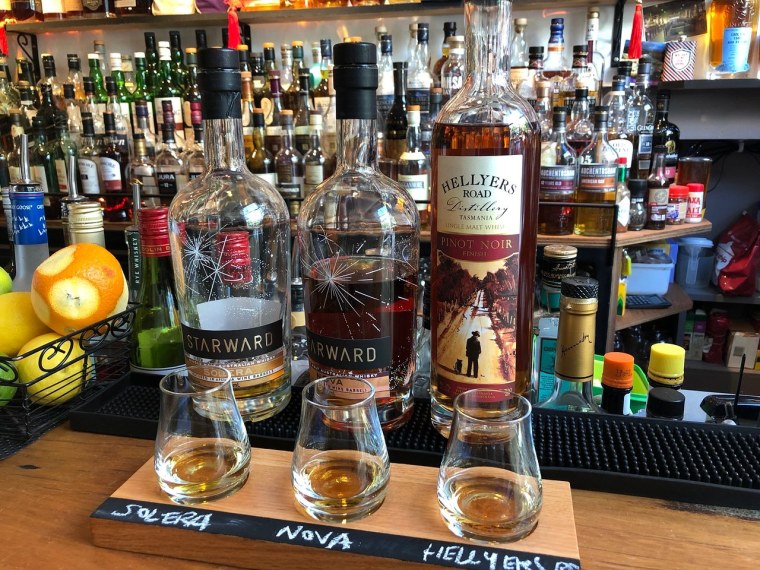 Отмечаем Международный день виски в ресторане баре