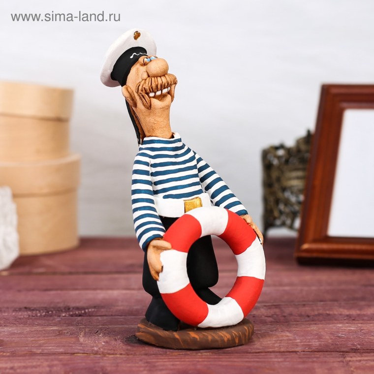 Фигурки морячков