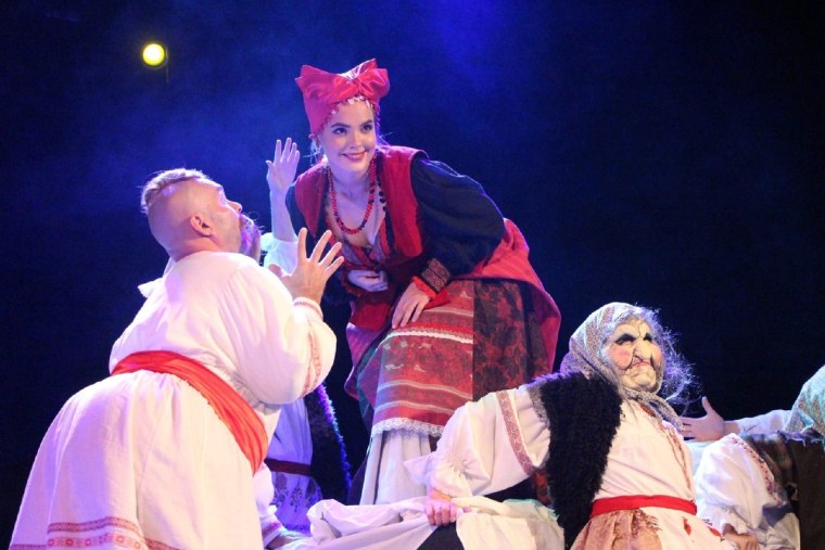 Вышневолоцкий театр вечера на хуторе близ Диканьки