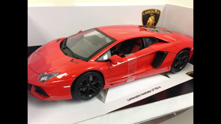 Lamborghini Aventador lp770-4 Toy 1:32