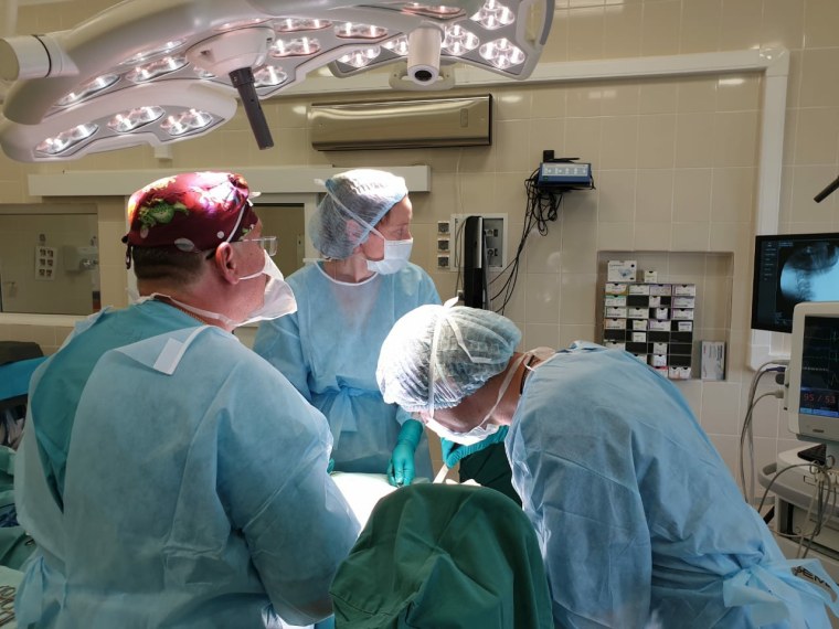 Профессиональные нейрохирурги