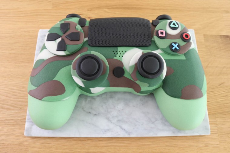 Торт джойстик сони плейстейшен