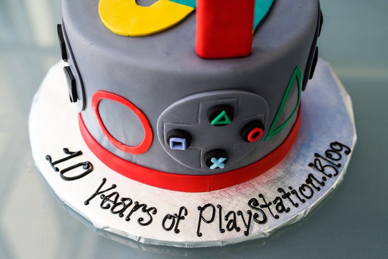 Торт с джойстиком