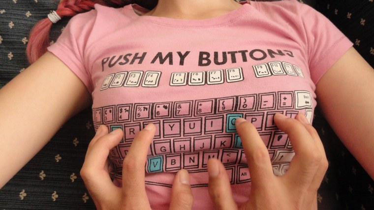 Клавиатура на груди