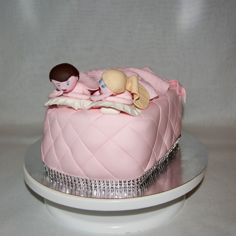 Торт 1 год под одним одеялом