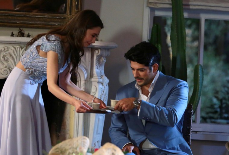 Чёрная любовь 2 сезон 70 серия