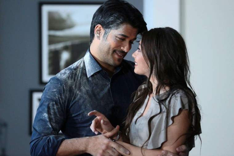 Нихан и Кемаль черная любовь