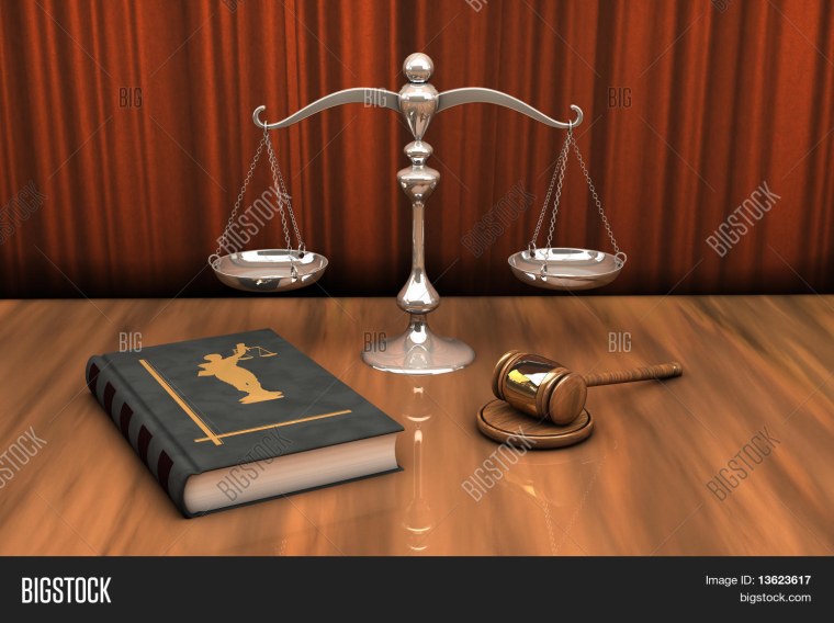 Атрибутика юриста