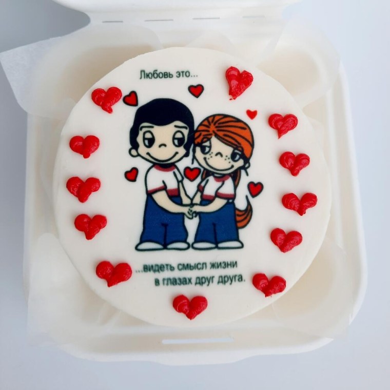 Бенто торт лов из