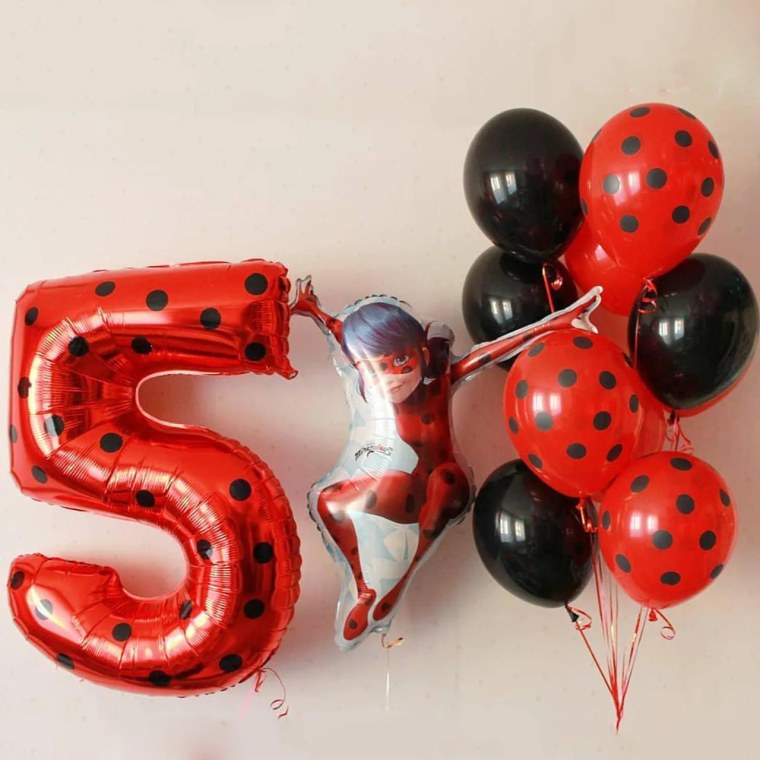 Шарики леди баг фонтан