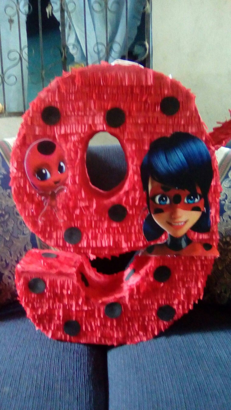 Пиньята леди баг и супер кот