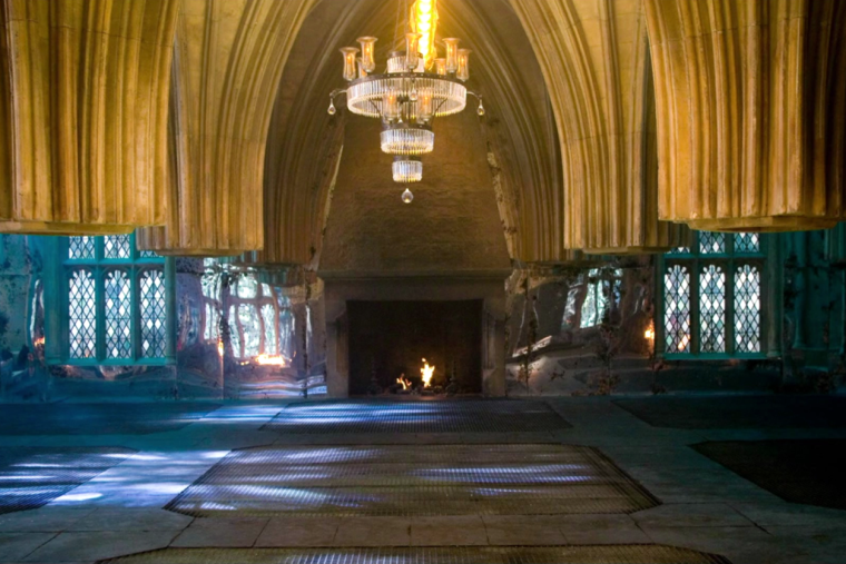 Выручай комната Гарри Поттер