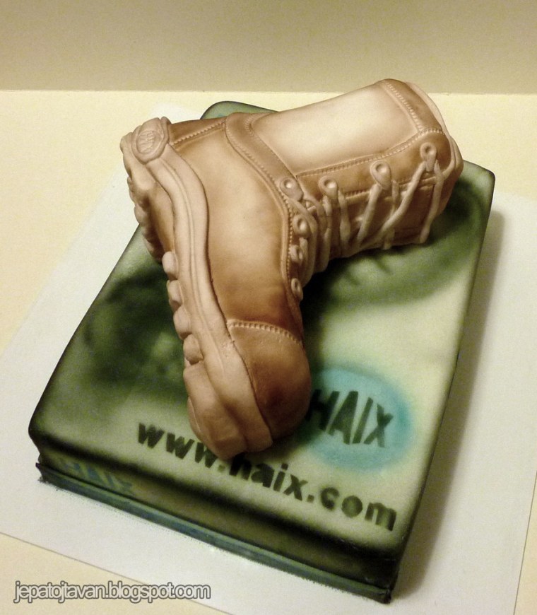 Торт дембель сапоги