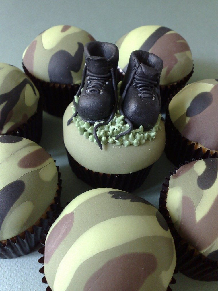 Капкейки в военном стиле