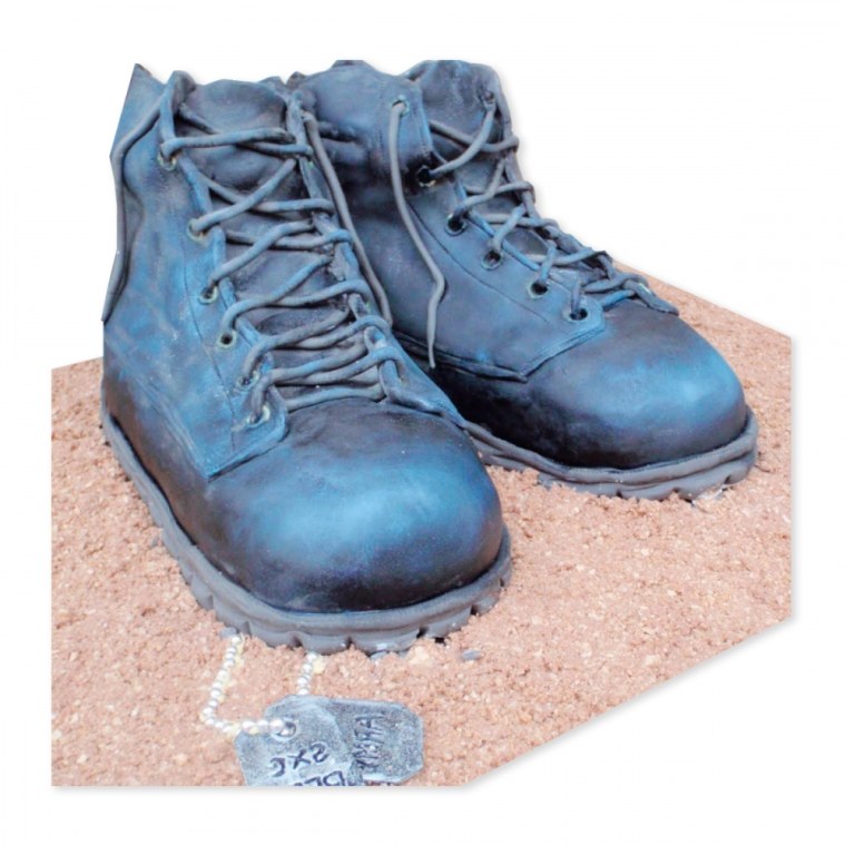 Берцы армейские на торт