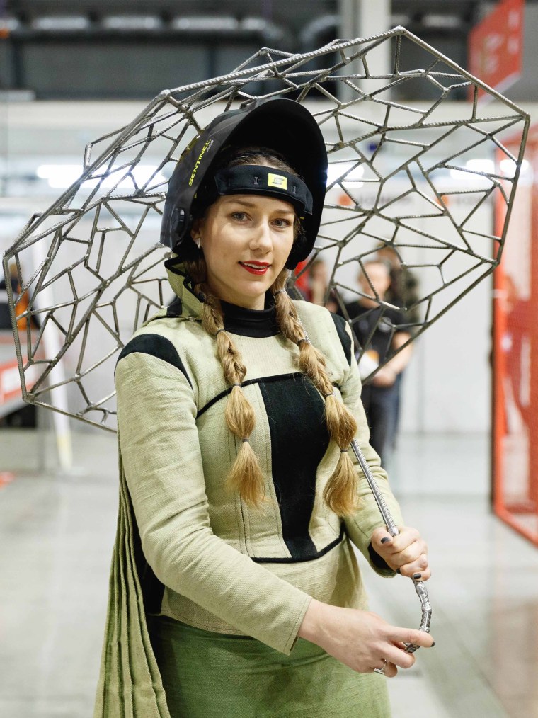 Александра Ивлева