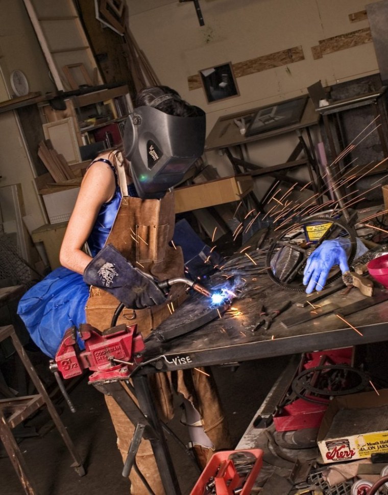 Сварка девушка