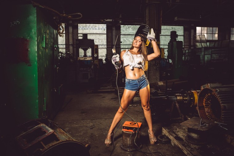 Сварщица Екатерина