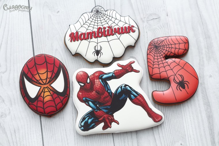 Пряник человек паук