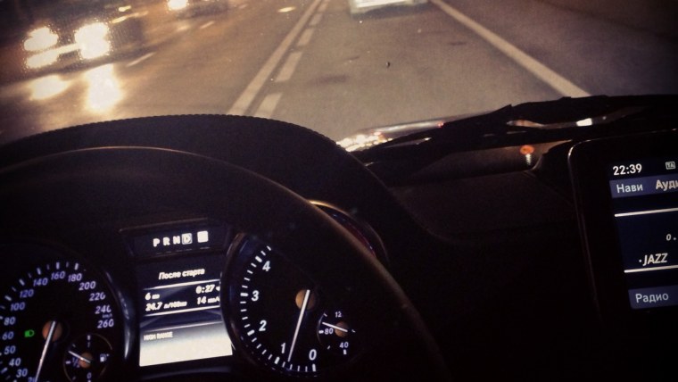 Гелендваген Мерседес за рулём