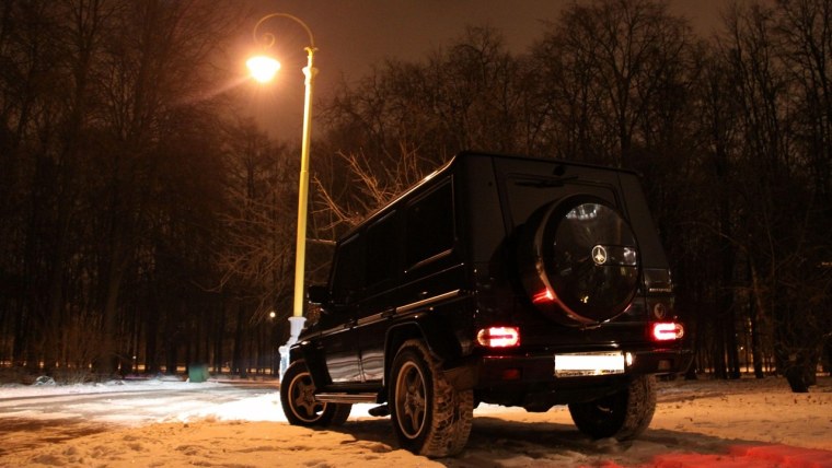 Гелендваген ночью