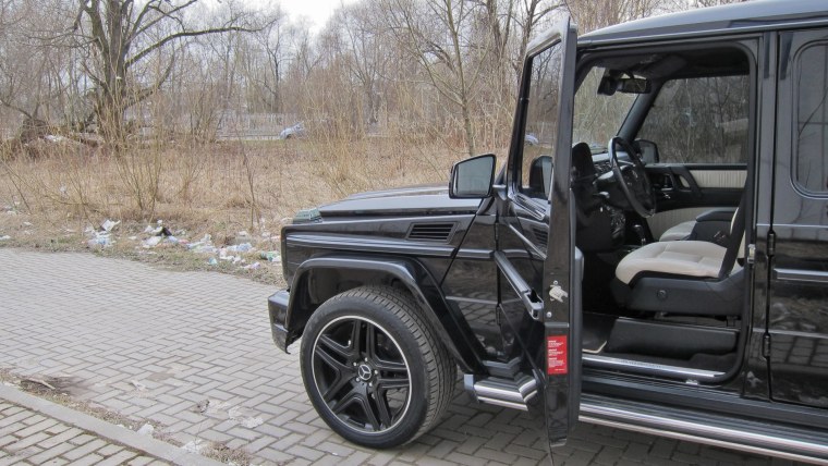 Амортизатор капота Гелендваген w463