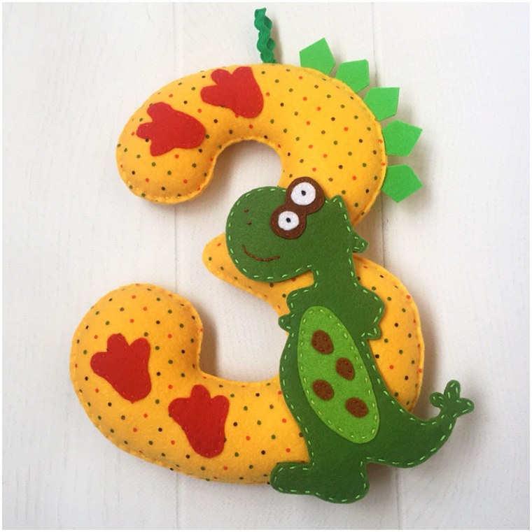 Поделка из фетра цифра