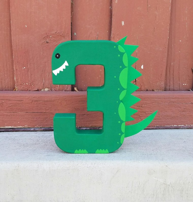 Цифры в стиле динозавров