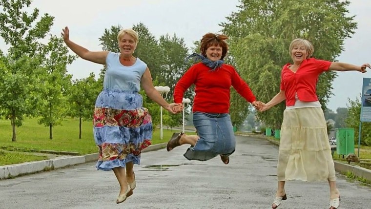 Три подруги в старости