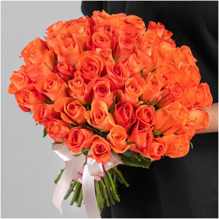 55 Оранжевых роз (30-40 см.)