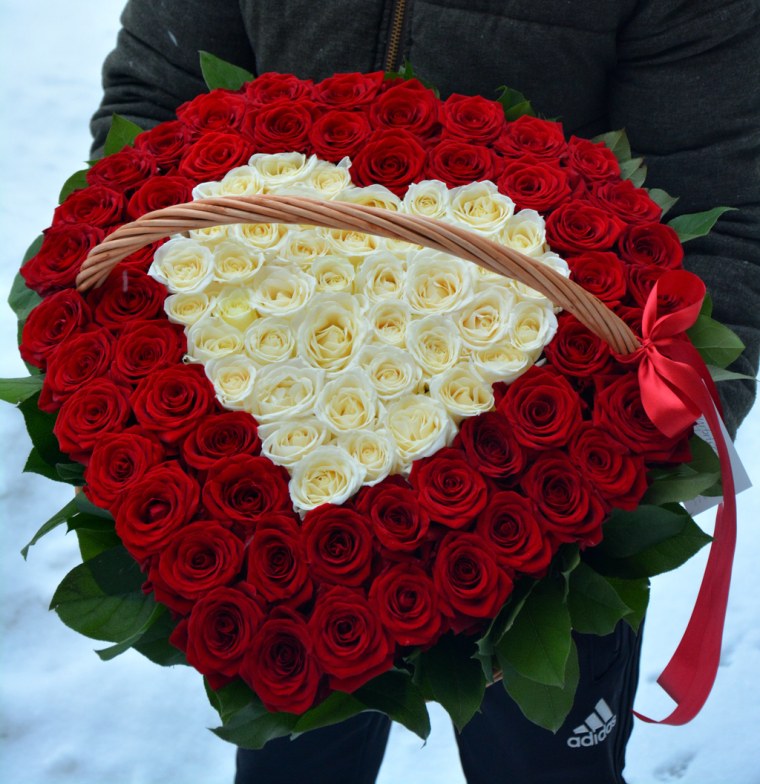 Букет из роз "сердце"