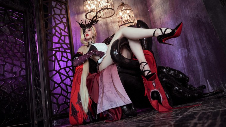 Сеньора Геншин Импакт косплей