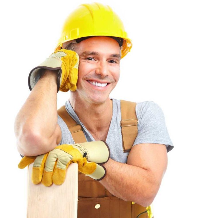 Строитель улыбается