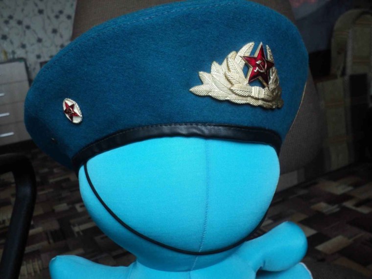 .Беретка ВДВ 2000