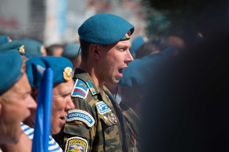 Берет голубой