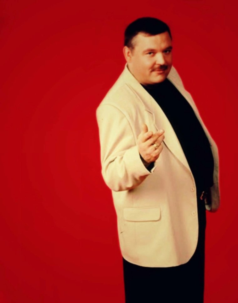 Михаил круг в полный рост