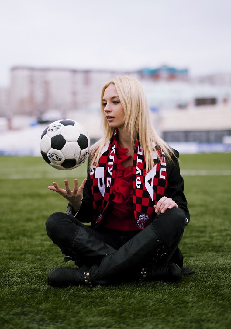 Красивые девушки футбол