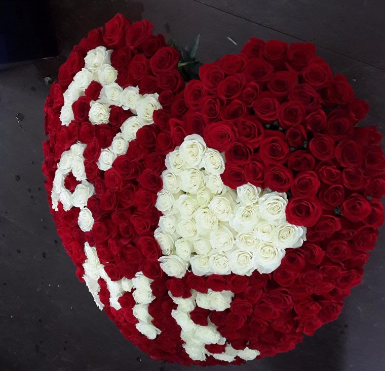 Огромный букет для мамы