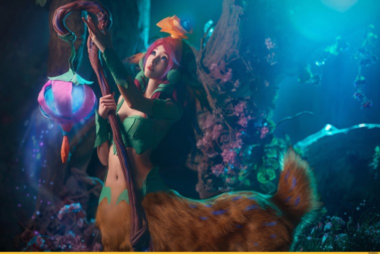 Лилия лига легенд косплей