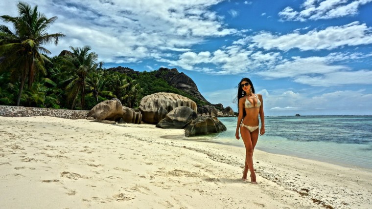 Тропический остров девушка