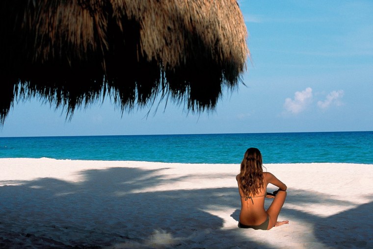 Девушка на острове