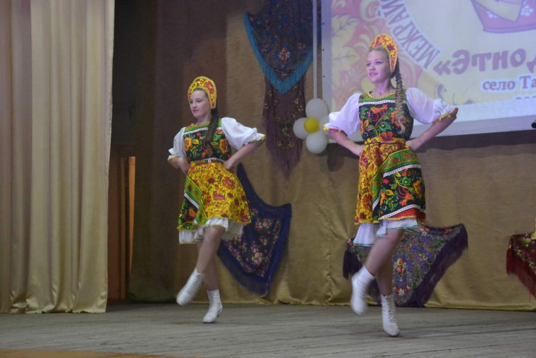 Заваленка или Завалинка