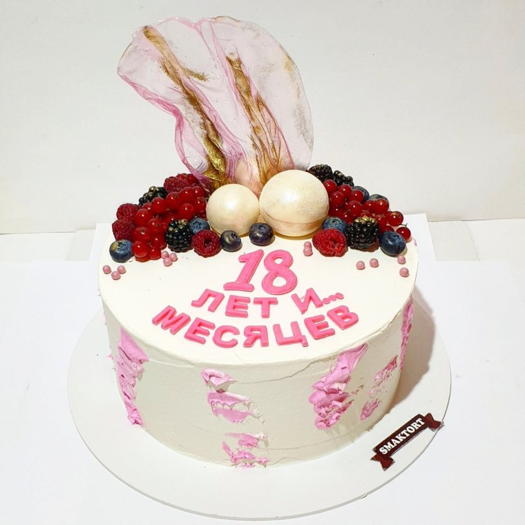 Торт на 18 лет девочке без мастики
