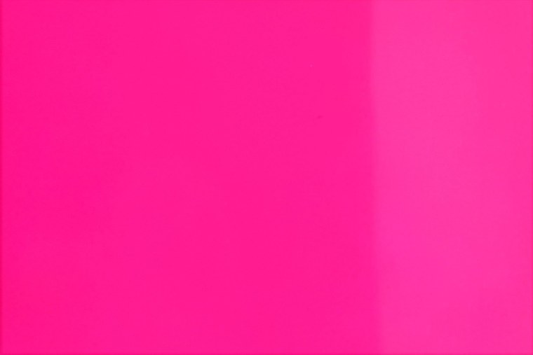Неоновый розовый цвет