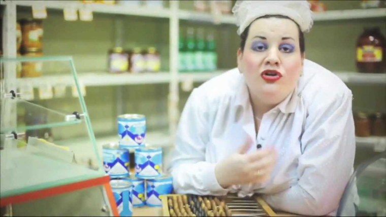 Страшная продавщица в магазине