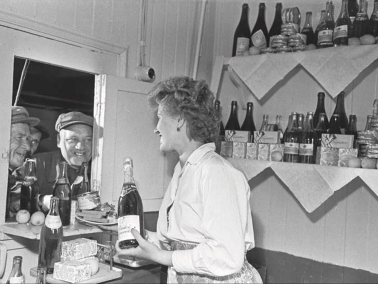 Пиво в буфете СССР