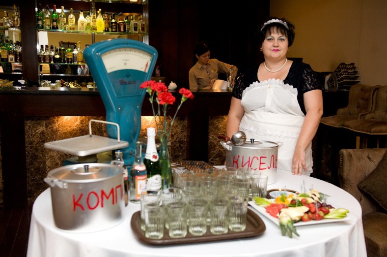 Буфетчица 90х