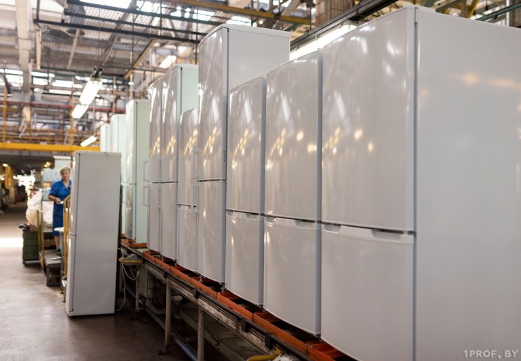 Холодильник Атлант завод