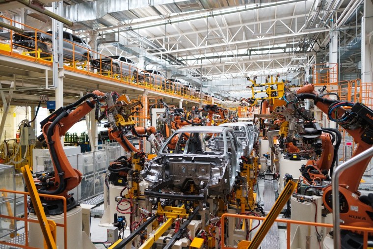 Завод БЕЛДЖИ В Белоруссии