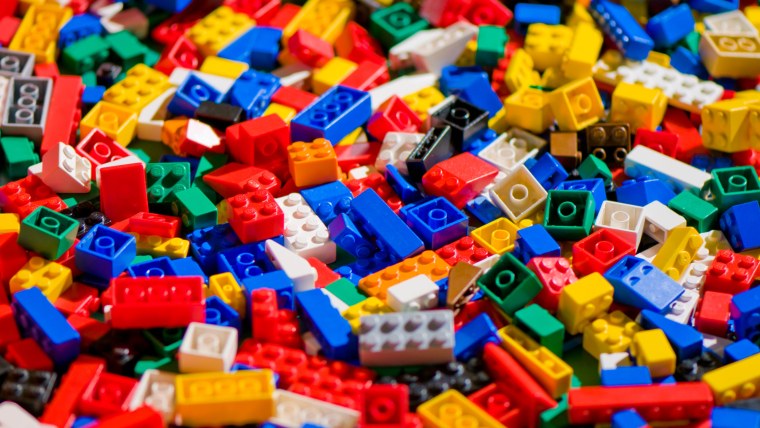 Лего много деталей